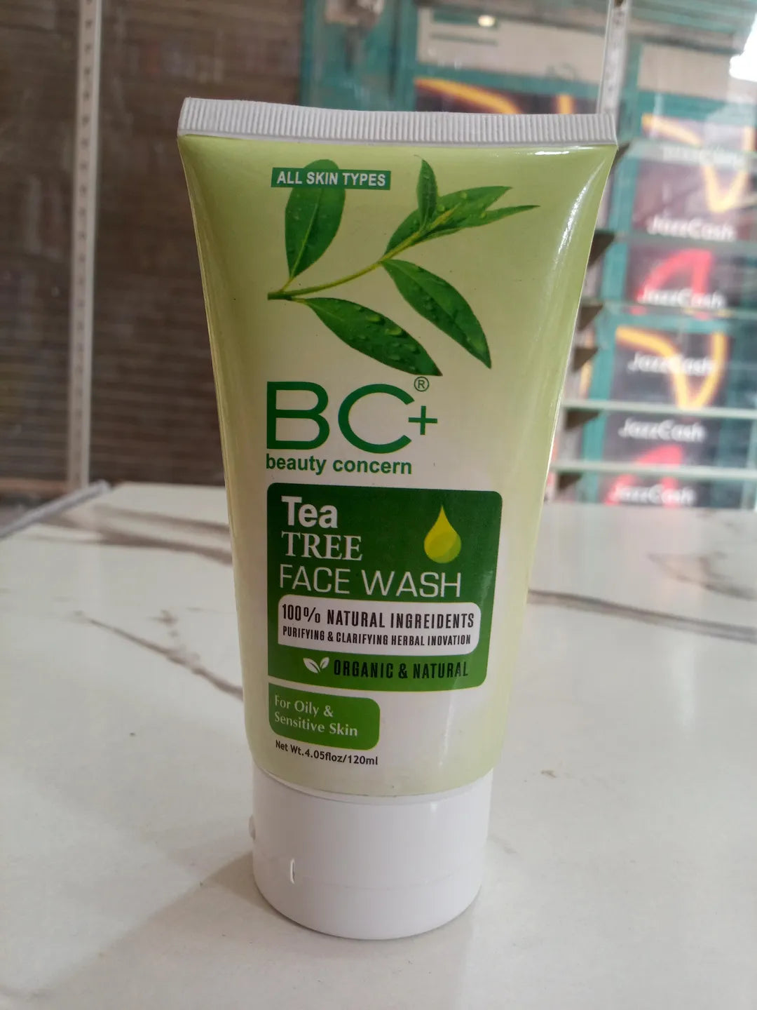 Tea Tree Face Wash Whitening Brightening Acne Scar Removal